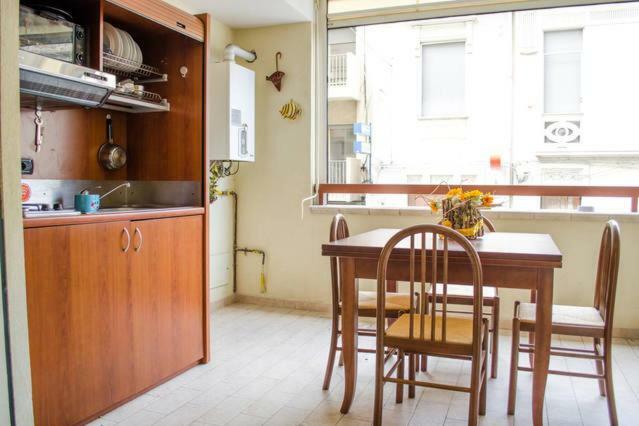 Reggio Central House Low Cost Per 4 レッジョ・ディ・カラブリア エクステリア 写真